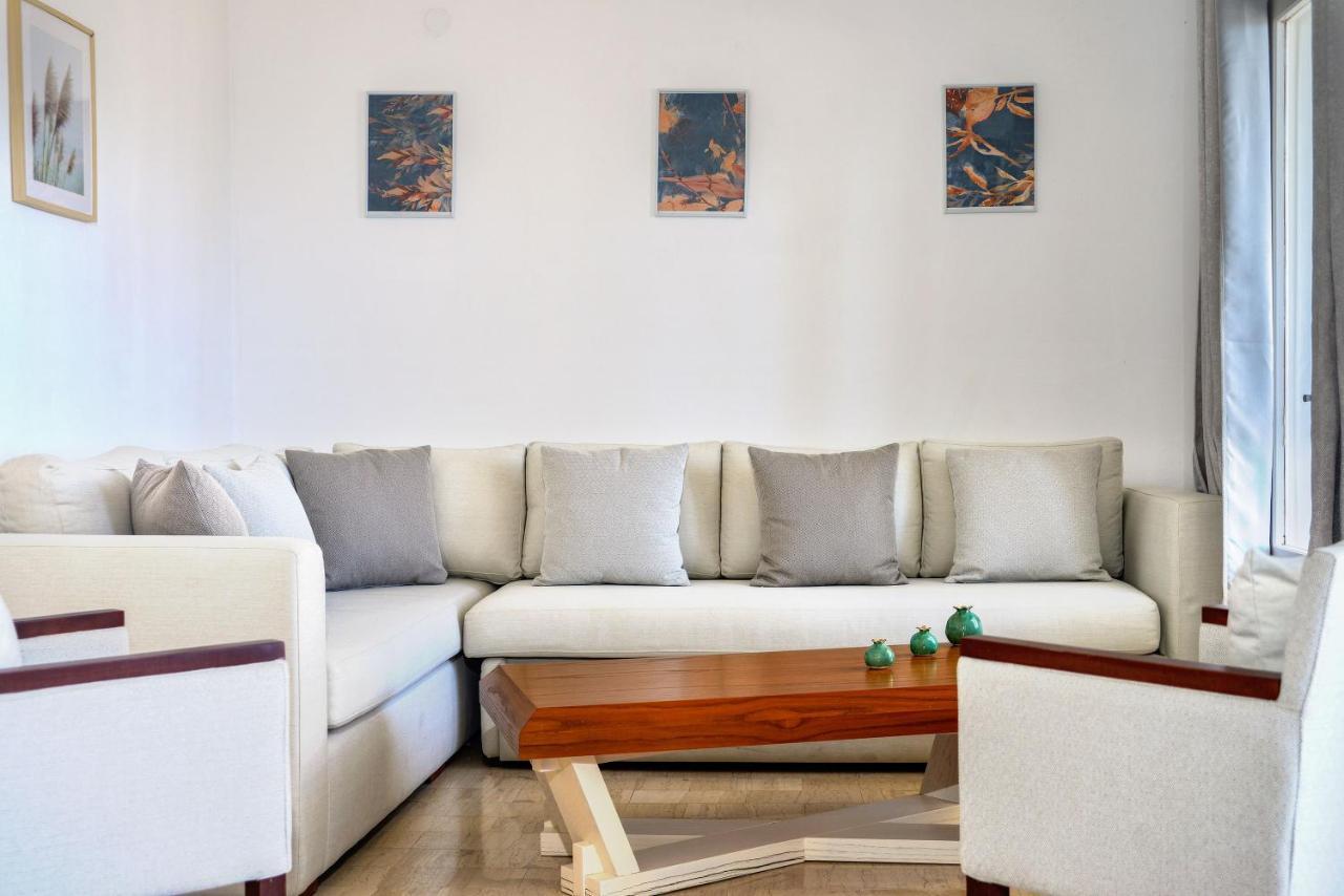 New! Paxoswhite Sea View Apartments & Studios! Gaios Exterior photo